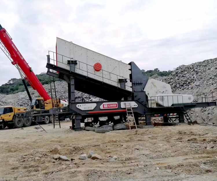 200-350t/h Mobile Crusher Plant For Quarry in South Africa